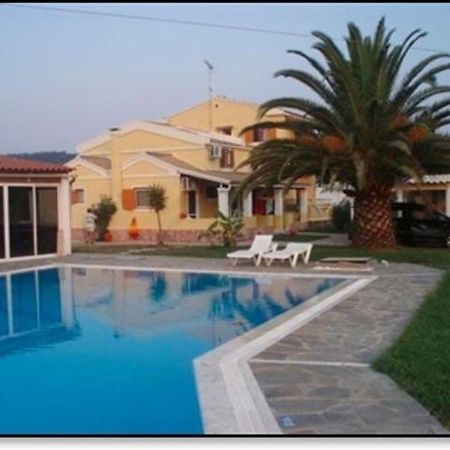 Loula Apartments Sidárion Esterno foto